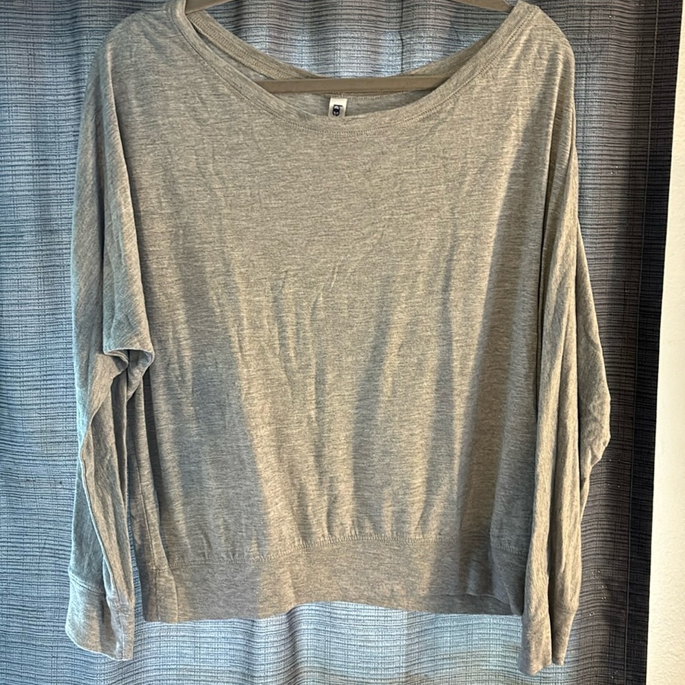 Wide neck long sleeve tee